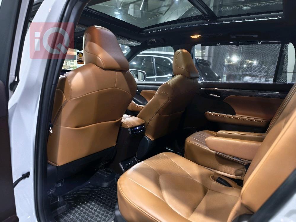 تويوتا هايلاندر